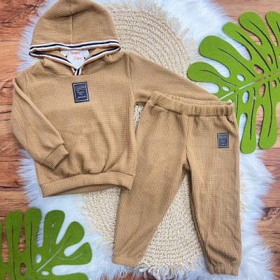 Conj. Casaco com Capuz Have This Power e Calça em Malha Wafle - Caramelo